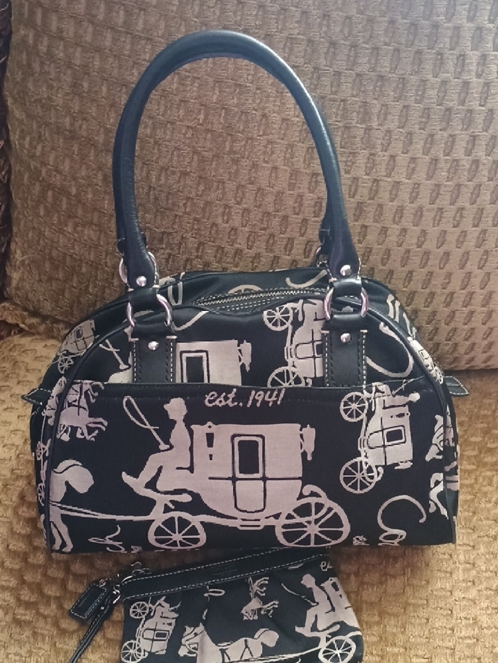 Coach Black Satchel with Cream Carriage Print and Matching Wristlet - Picture 2 of 11